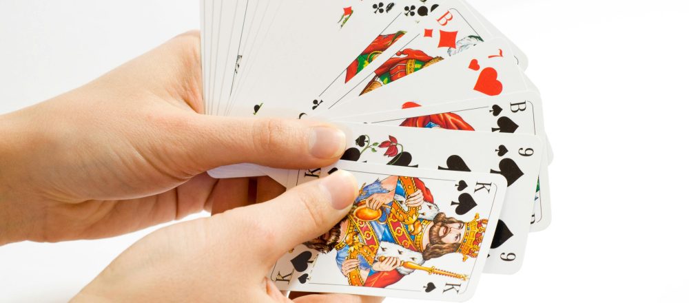 Can Online Card Games Help You Beat the House